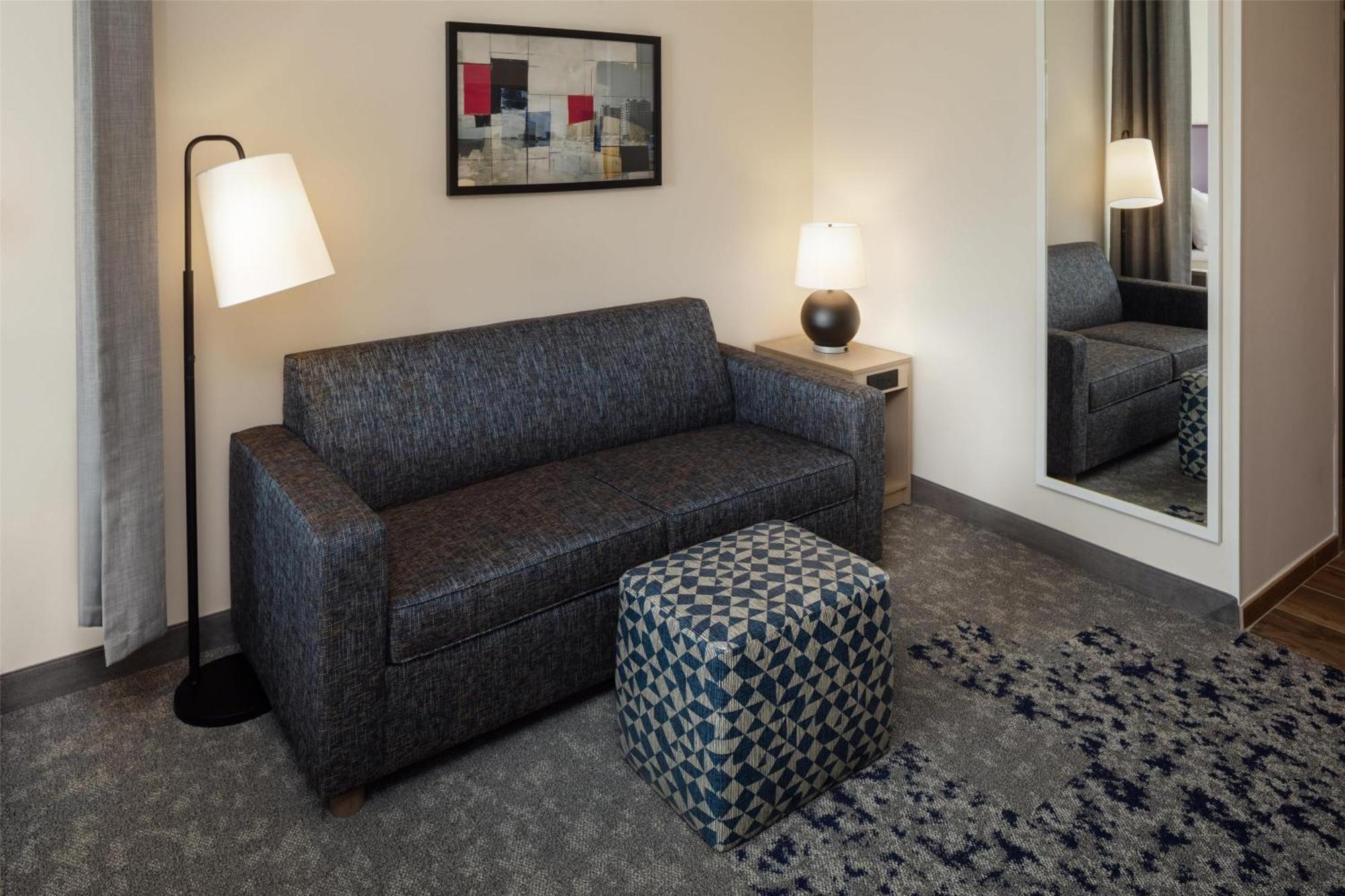 King Studio Suite